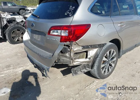 2015 Subaru Outback 2.5I Limited z USA, uszkodzony, nr VIN 4S4BSBLC2F3256857